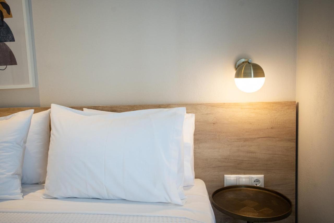 Marineiko Luxury Apartments Ierissos Bagian luar foto