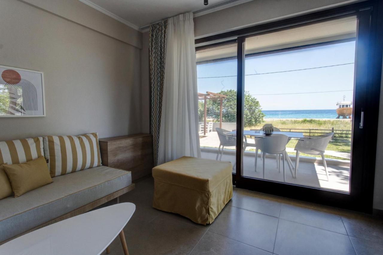 Marineiko Luxury Apartments Ierissos Bagian luar foto