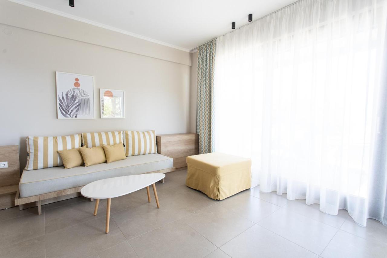 Marineiko Luxury Apartments Ierissos Bagian luar foto