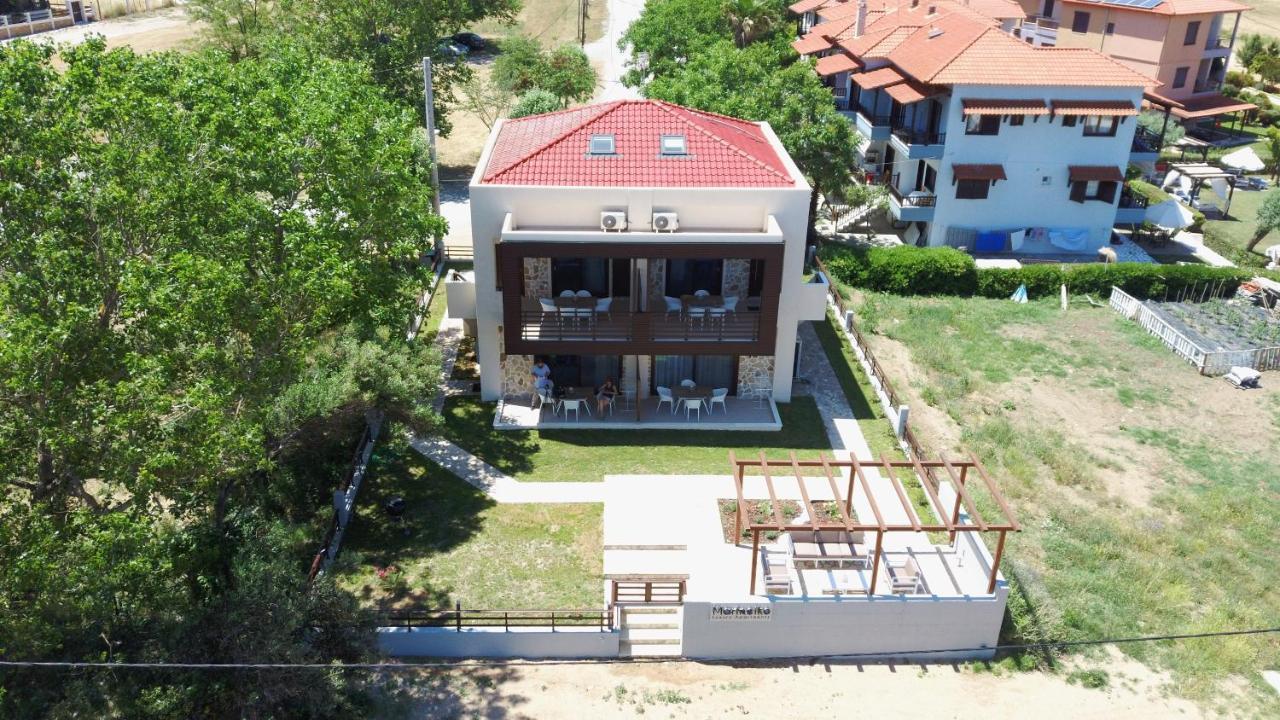 Marineiko Luxury Apartments Ierissos Bagian luar foto