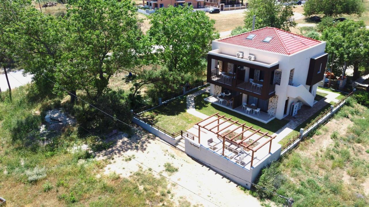 Marineiko Luxury Apartments Ierissos Bagian luar foto