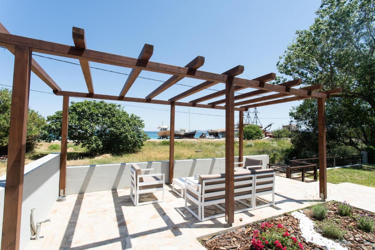 Marineiko Luxury Apartments Ierissos Bagian luar foto